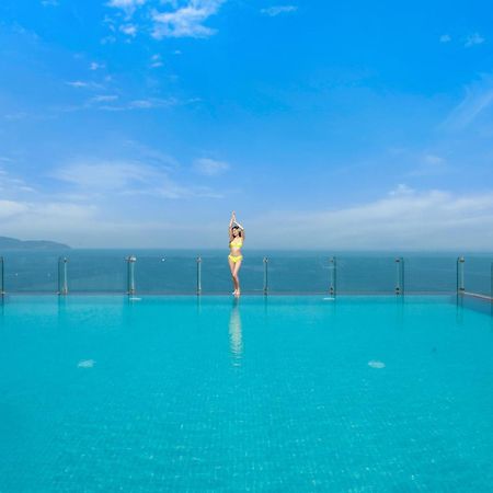 Canvas Danang Beach Hotel Kültér fotó