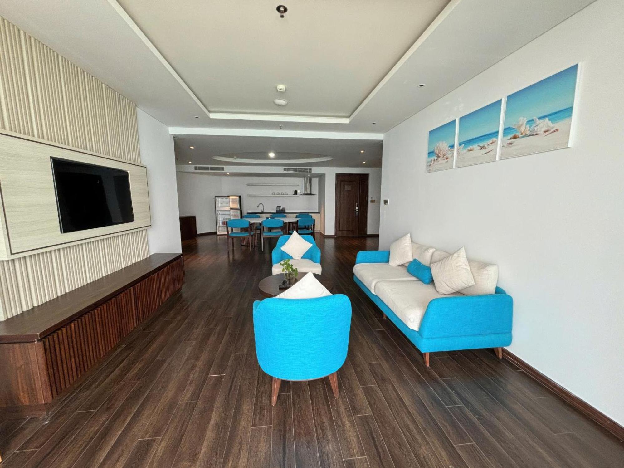 Canvas Danang Beach Hotel Kültér fotó